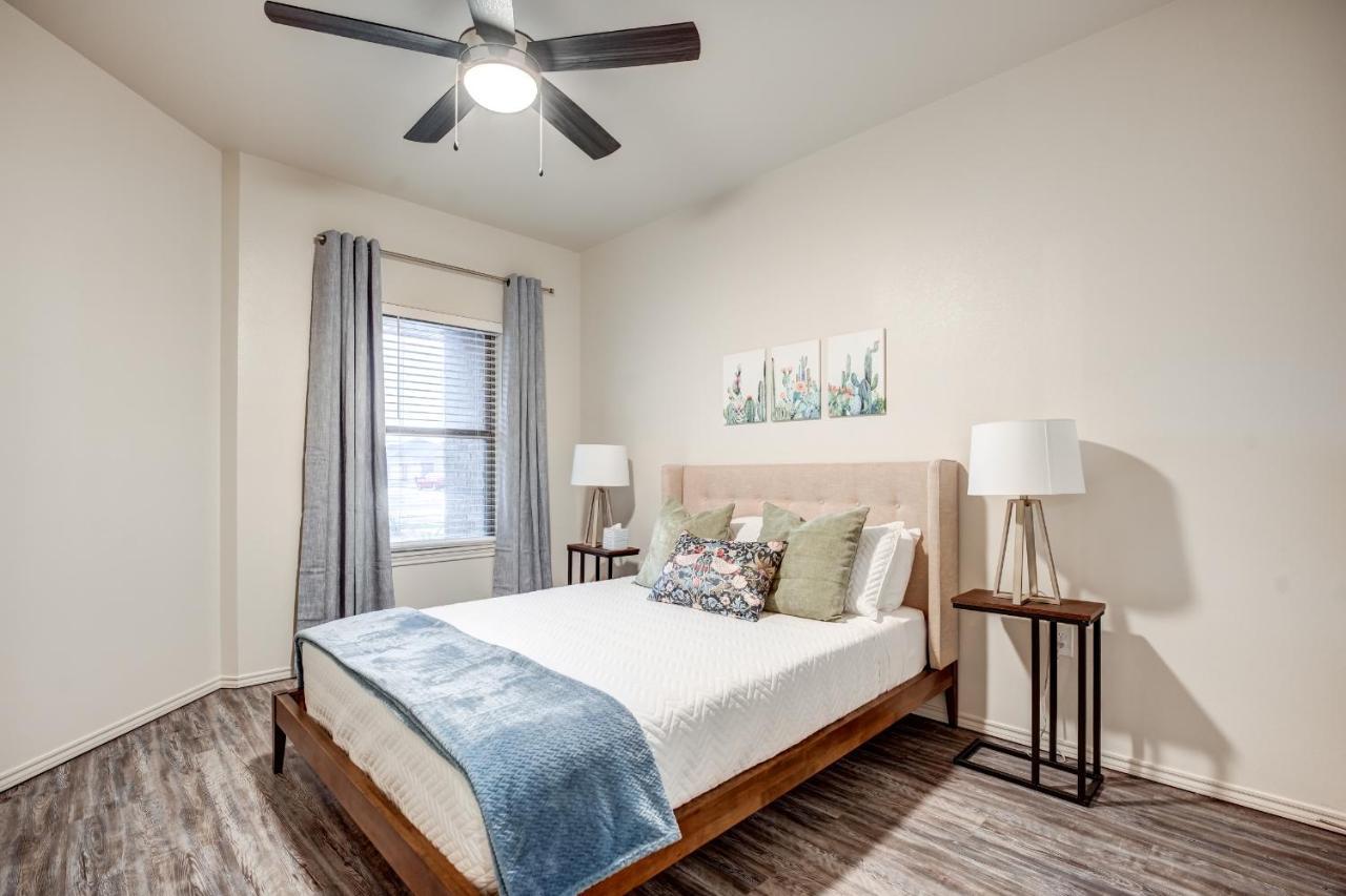 Luxury Lubbock Home Retreat Near Texas Tech エクステリア 写真